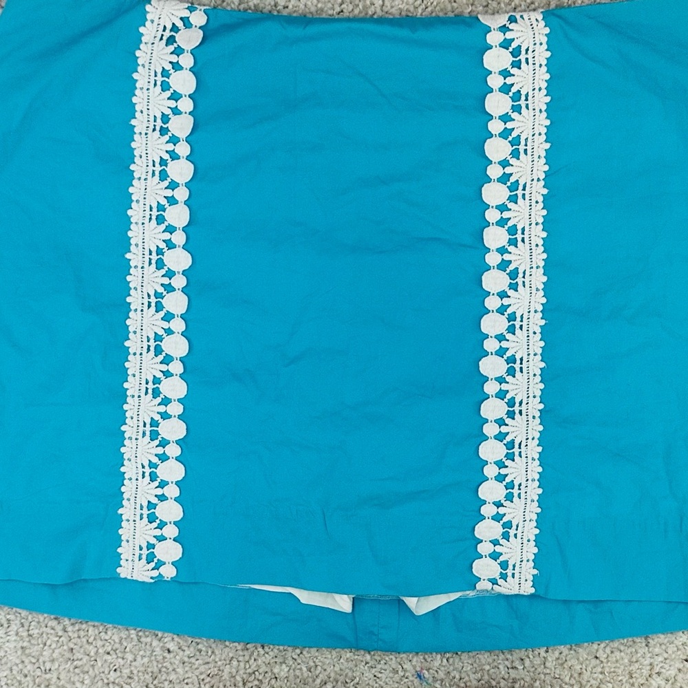 Lilly Pulitzer skort‎ size 8